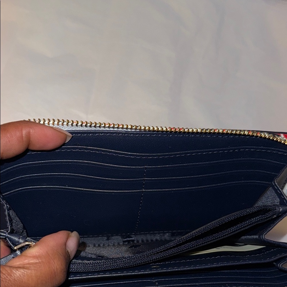 NWOT-Kate Spade Navy Blue Wallet with Flower Print Around Zipper - Picture 16 of 16